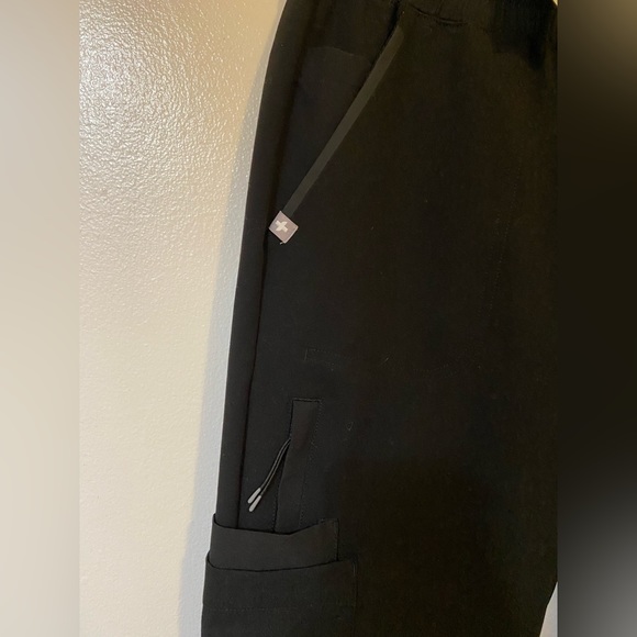 Figs Scrubs High Rise Joggers Size MP - Picture 2 of 13
